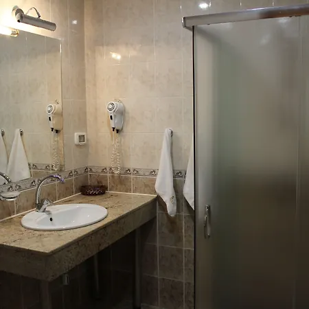 Gloria Palace Diplomat 3* Sofia