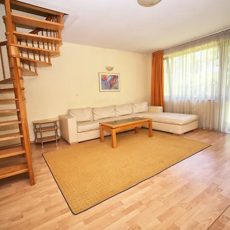 Gloria Palace Diplomat Szálloda 3*