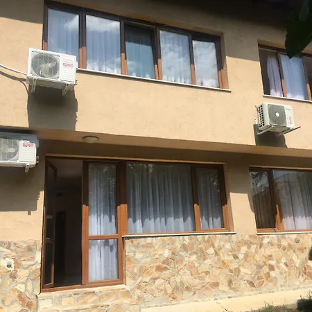 Szálloda Gloria Palace Diplomat 3*