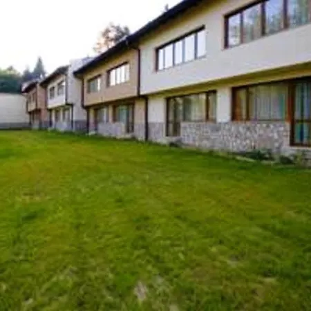 Gloria Palace Diplomat 3* סופיה