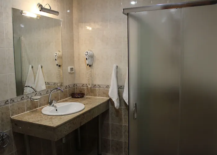 Gloria Palace Diplomat 3* Sofia