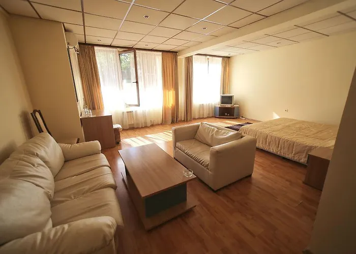 Gloria Palace Diplomat 3* София